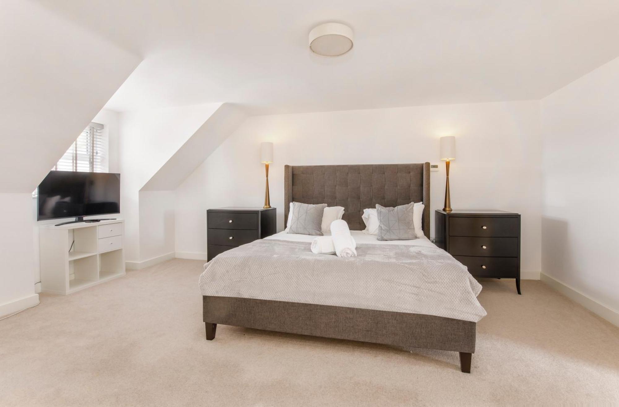 Mount Vale 4 Bedroom Luxury Home & Free Parking York Exterior foto